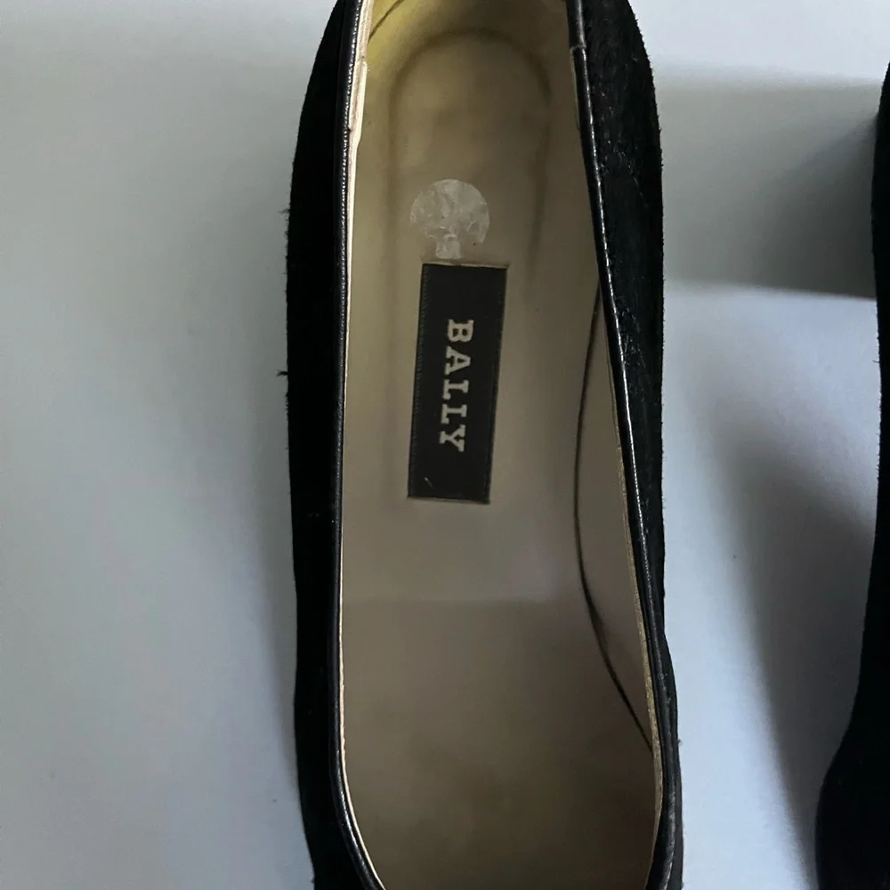 VTG Bally Black Suede Smooth Leather Combo Campanula Cap toe Pump Low Heel Sz 37 - Picture 4 of 13